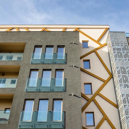 Samplus Central Apartment Craiova Exterior foto