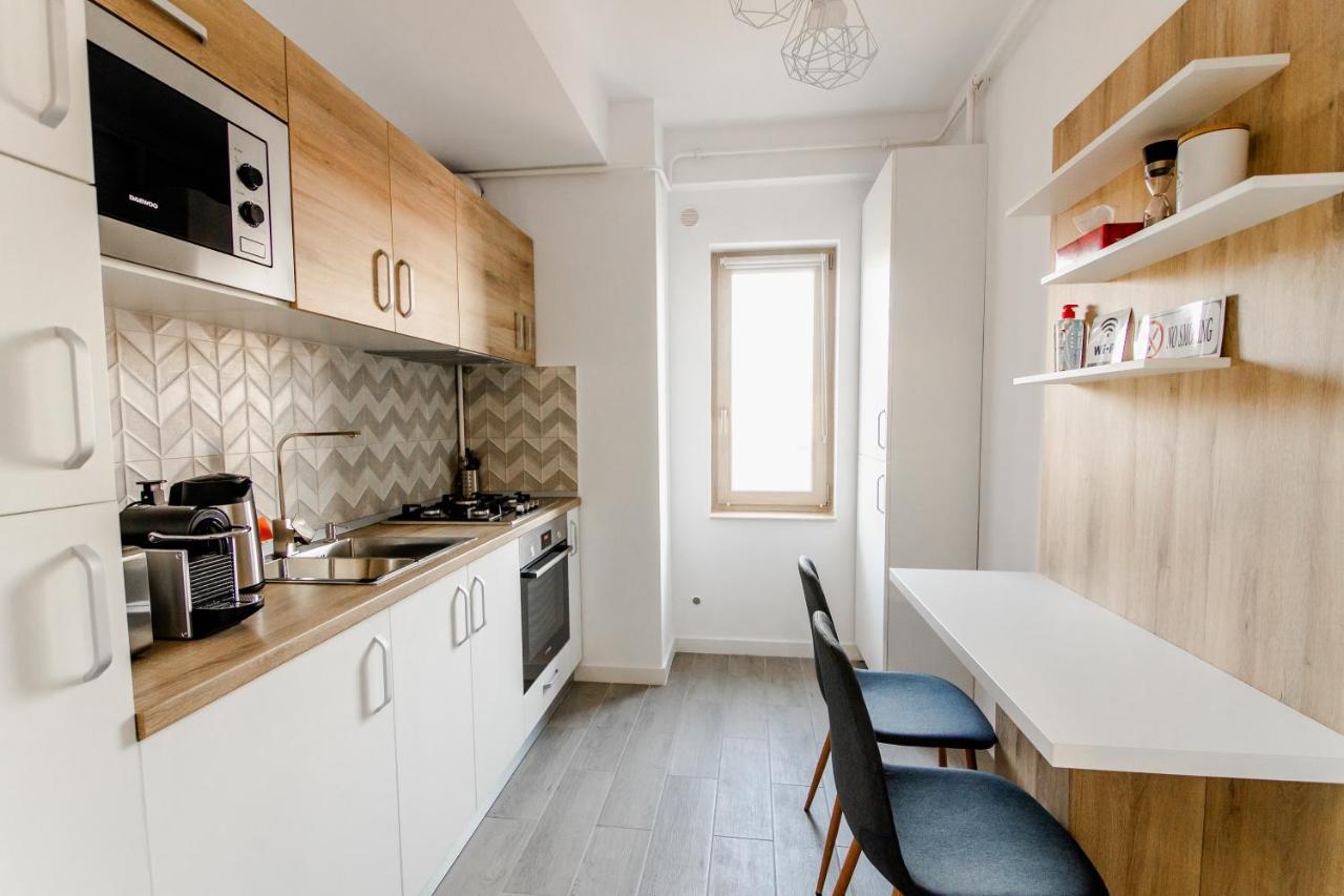 Samplus Central Apartment Craiova Exterior foto
